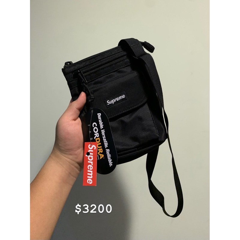 Supreme FW19 shoulder bag