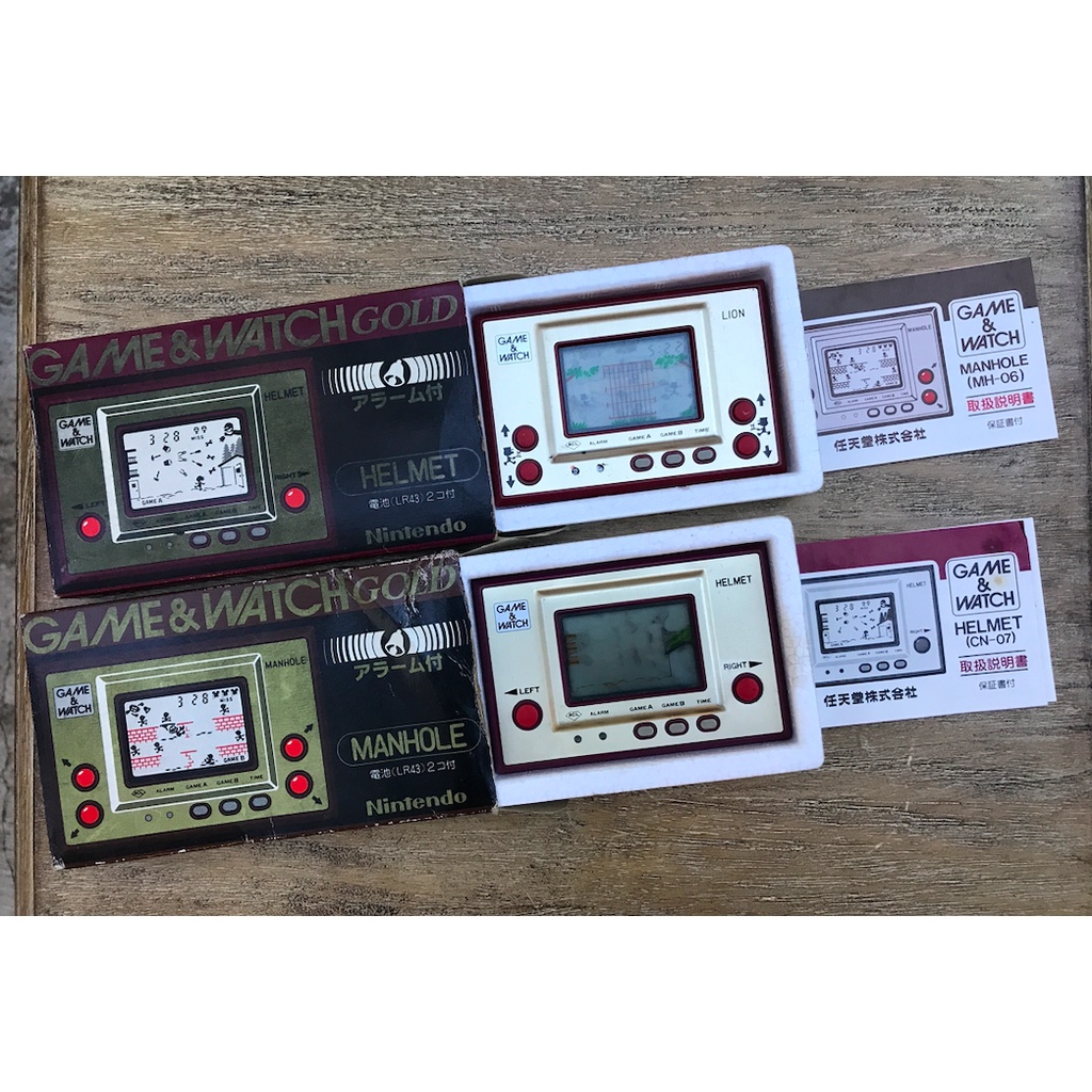 任天堂第一代Ｇame & Watch 正日版紅金機1981年，玩家必收，附保證書