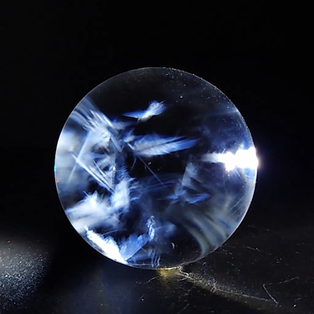 Very Crystal】☆40mm 頂級藍針水晶球☆【BW8237】顯針藍針羽狀雲全淨