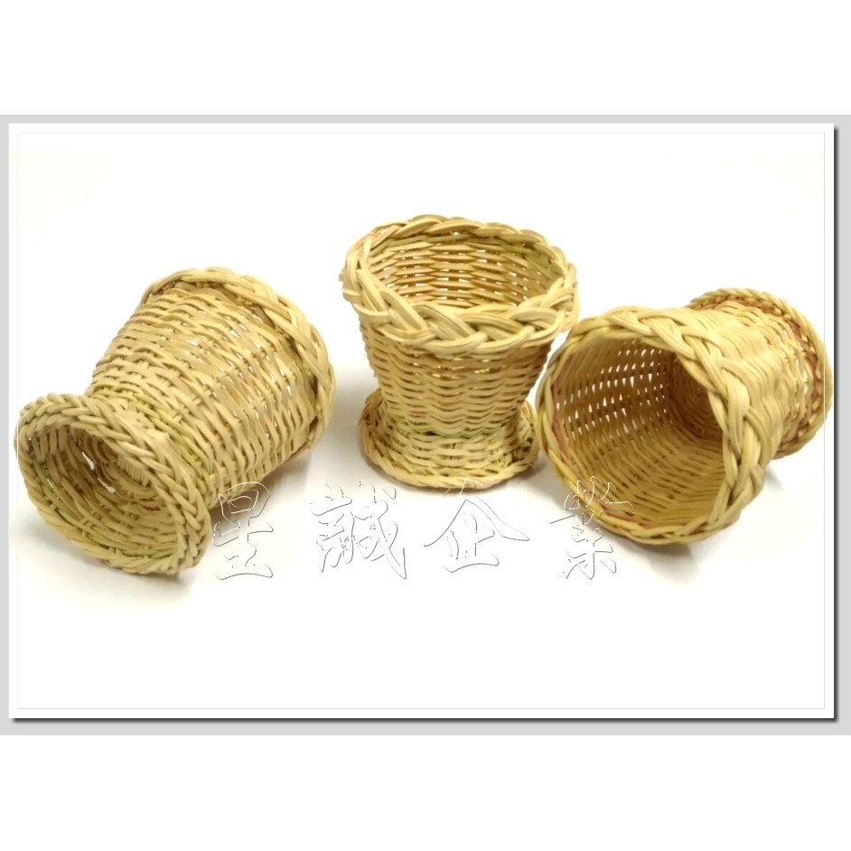 [星誠企業]全新可愛迷你編織竹籃《整組4個》(竹編籃子/裝飾竹籃/編織籃/置物籃/小竹籃/小物收納籃) | 蝦皮購物