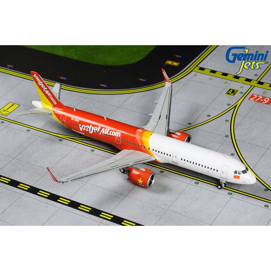 GeminiJets ベトジェットエア　航空　A321neo  1/400 ScaleModelStore.com :: GeminiJets 1:400 - GJDAL2334 - Delta