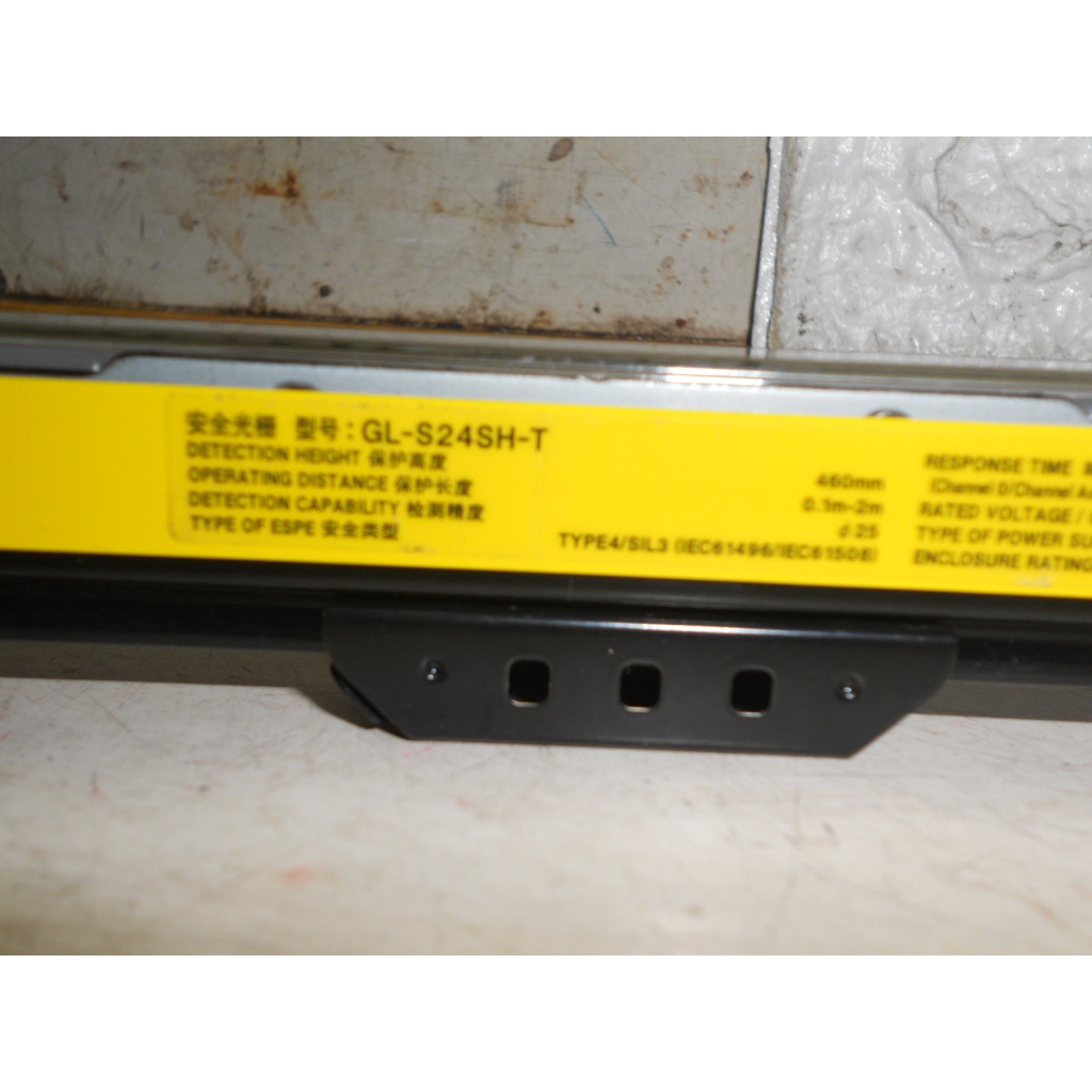 KEYENCE 安全光柵薄型24光軸GL-S24SH-T 發射器GL-S24SH-R 接收器 KEYENCE 安全光柵薄型24光軸GL-S24SH-T 發射器GL-S24SH-R 接收器