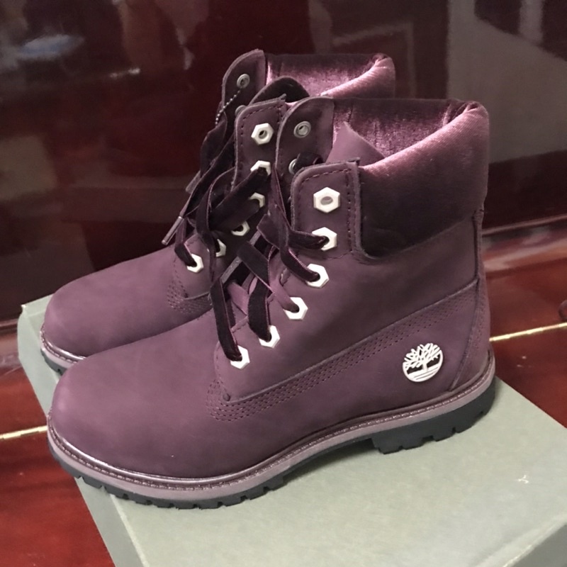 ✨全新！正版👢女性23.5 Timberland 紫色靴子、a1kc1型號、附鞋盒