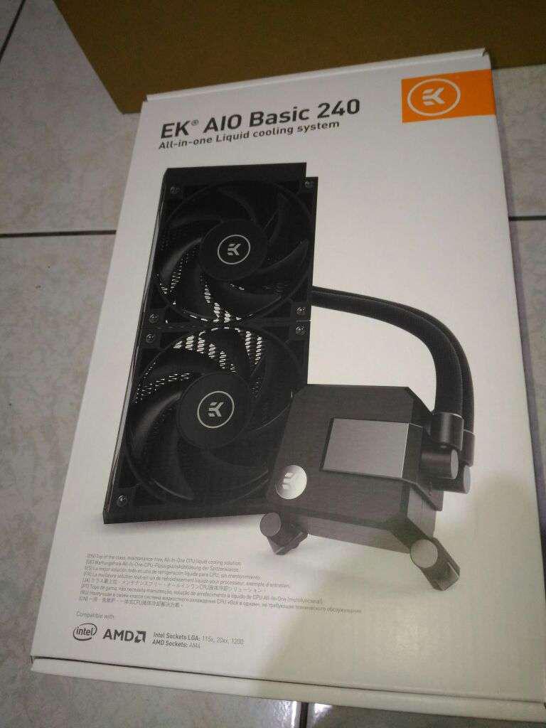 EK AIO Basic 240 簡易水冷-