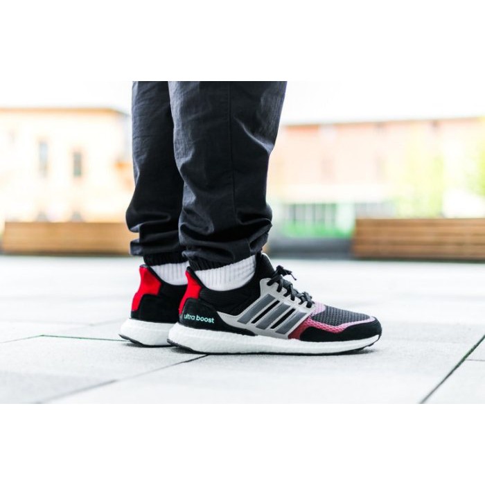 65 Adidas UltraBoost S L EF0724