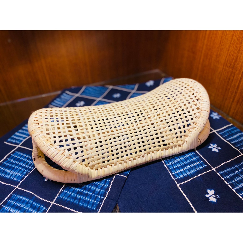 《原鄉緣手工藝》天然密編/精編藤枕~夏季涼爽舒適健康 藤枕頭 密編、透氣、精編簍空、精編元寶－4款 | 蝦皮購物