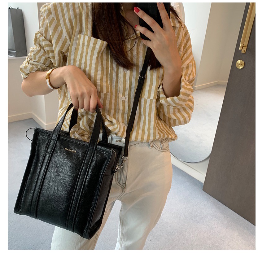 Balenciaga bazar shopper discount xxs