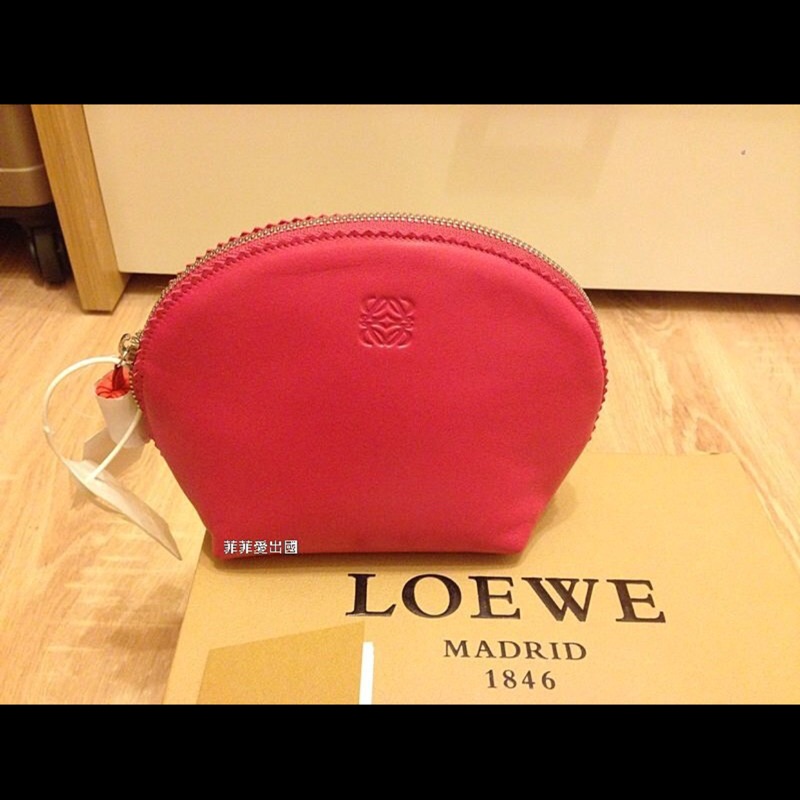 Loewe shell online