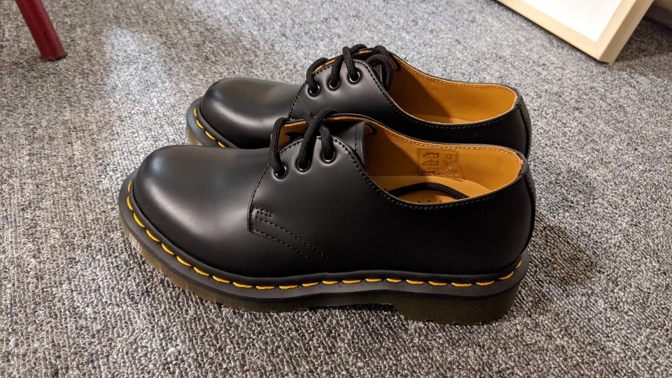 Dr. Martens 1461 3孔經典馬汀11838002 Black SMOOTH 黑硬皮| 蝦皮購物