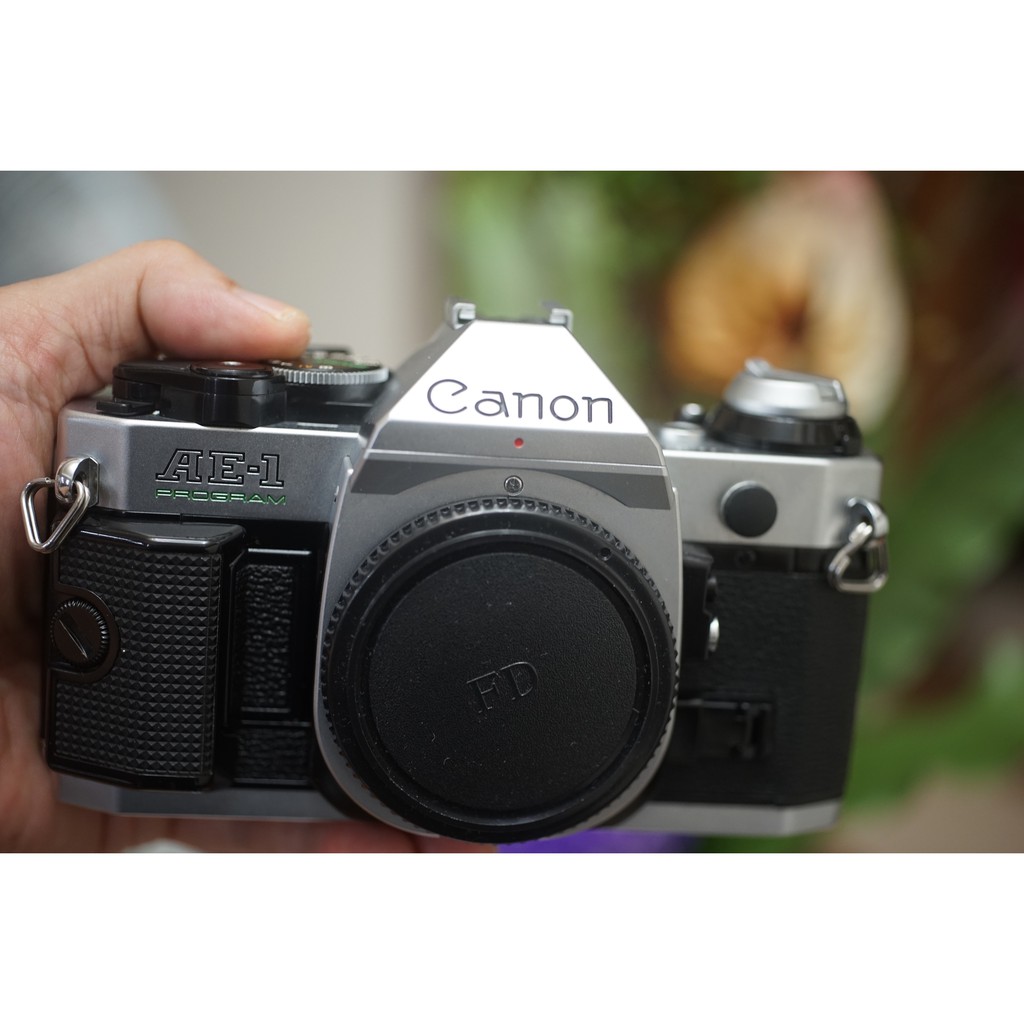 ❁完動品❁Canon AE-1 Program NEW FD なつかしく 50mm f1.4 ❁完動品❁Canon AE-1 Program NEW FD なつかしく 50mm f1.4