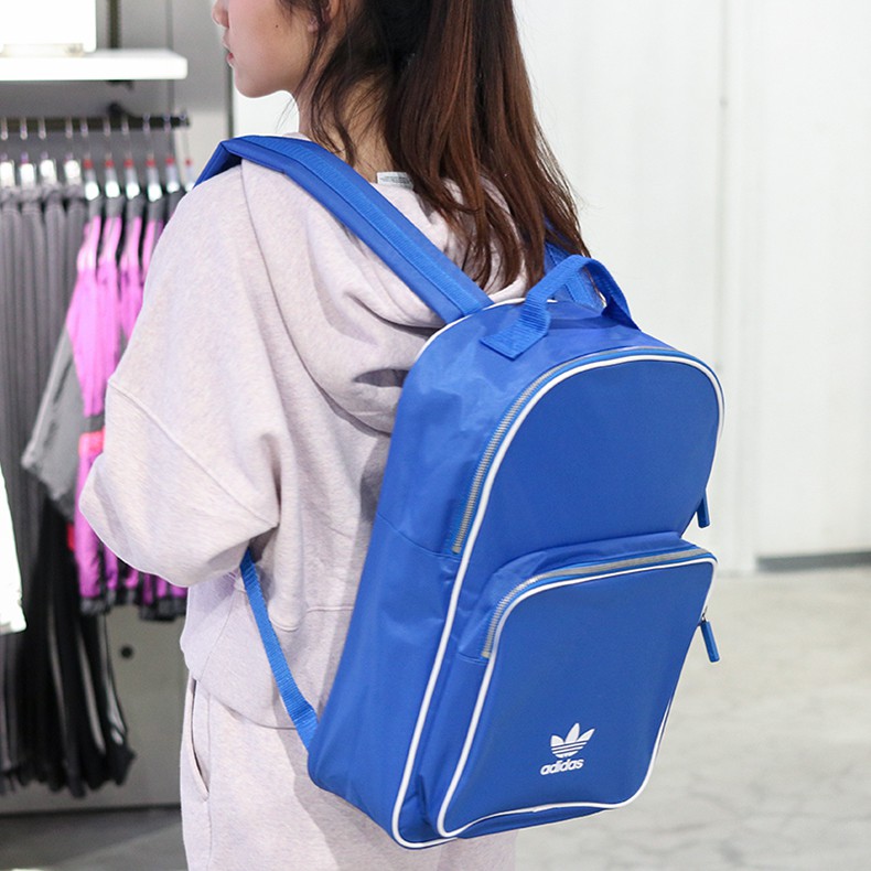 Adidas originals cheap backpack medium