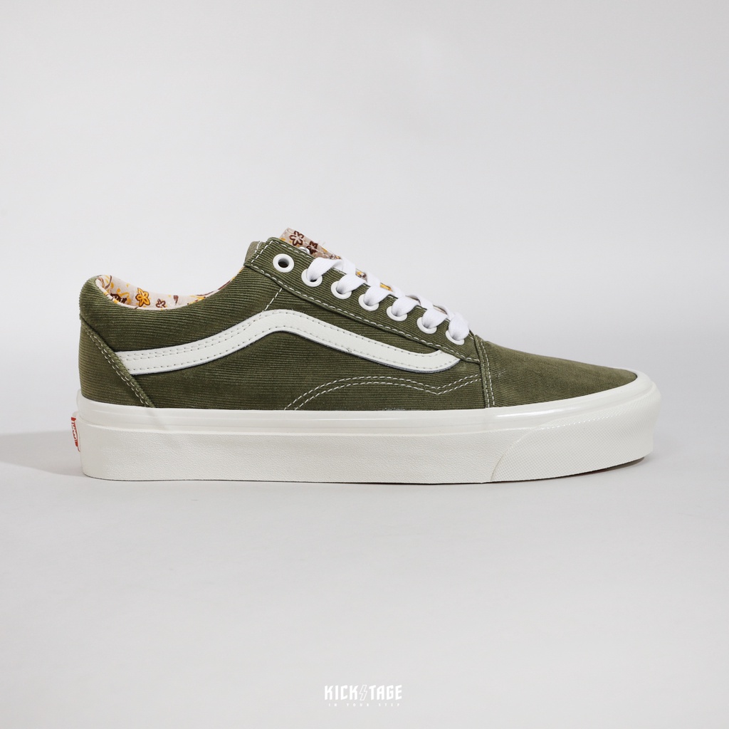 Khaki and rose 2025 gold vans