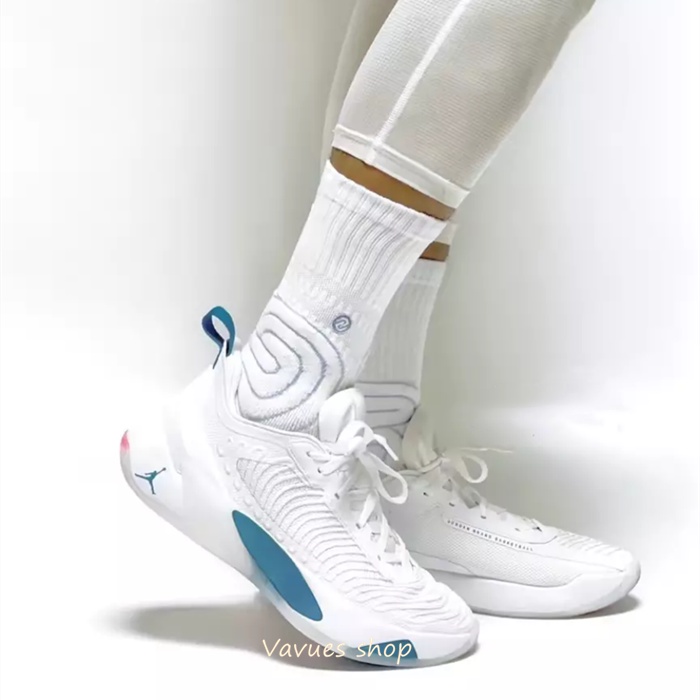 Air Jordan Luka 1 PF 白藍黑白藍東契奇達拉斯皇馬籃球鞋DN1771-104