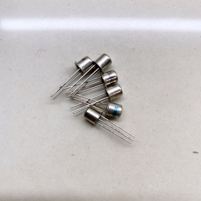 [出清]雙極性電晶體 2N3569+2N2646 混售 | 蝦皮購物