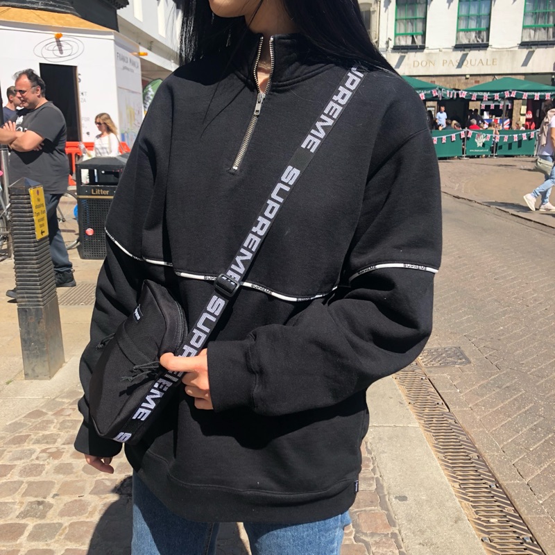 Supreme logo cheap piping half zip