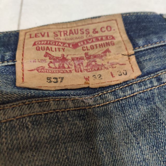 Levis discount w32 l30