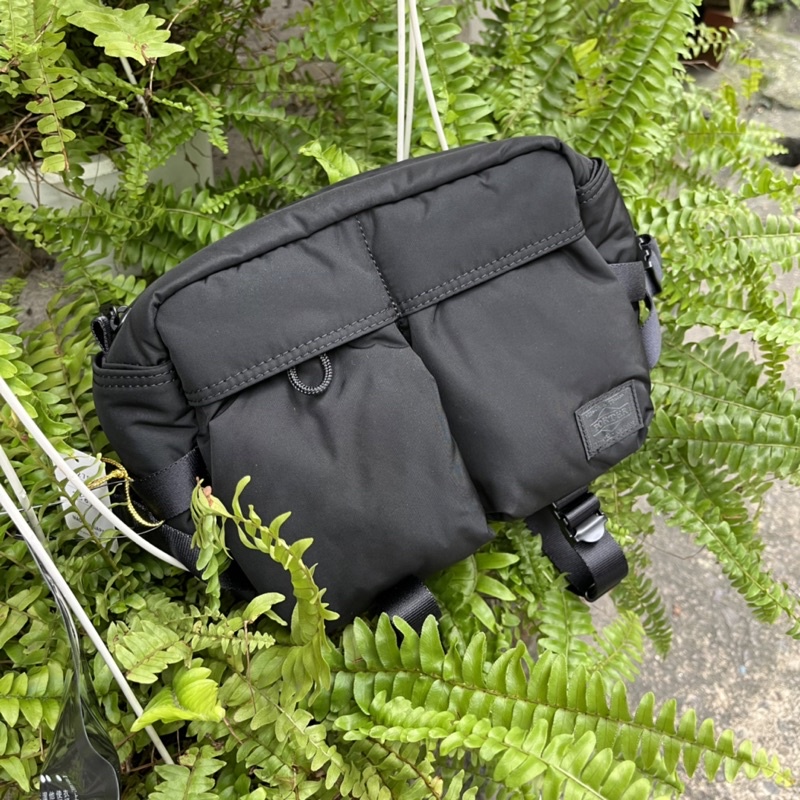 The PAST} 台北門市PORTER SENSES SHOULDER PACK 肩背包全新現貨| 蝦皮購物