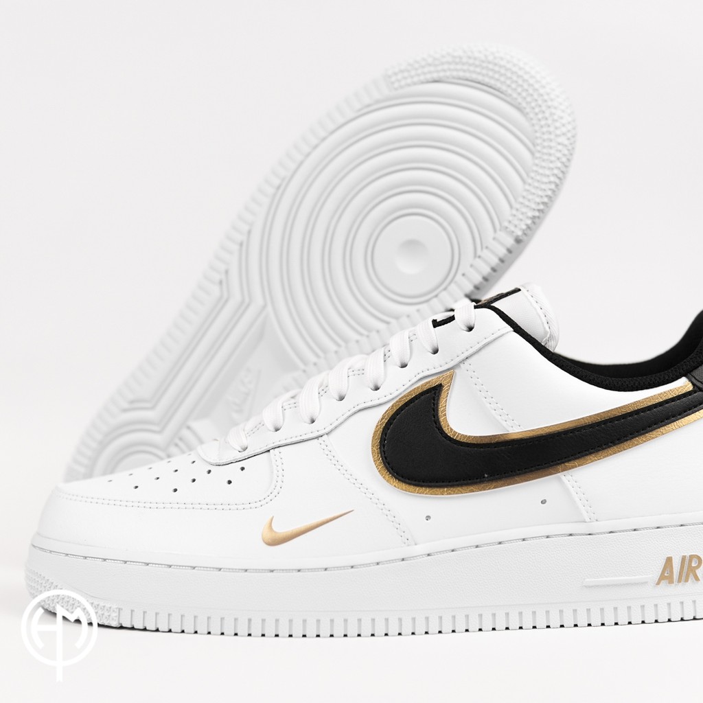 🏀小飛人潮流🏀 NIKE AIR FORCE 1 07 LV8 男款經典皮革白黑金金勾休閒