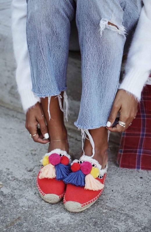 Soludos Coco Pompom Mule