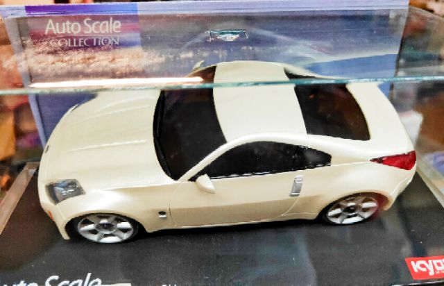 絕版品KYOSHO MINI-Z車殼NISSAN FAIRLADY Z 350Z/Z33 珍珠白 絕版品KYOSHO MINI-Z車殼NISSAN FAIRLADY Z 350Z/Z33 珍珠白