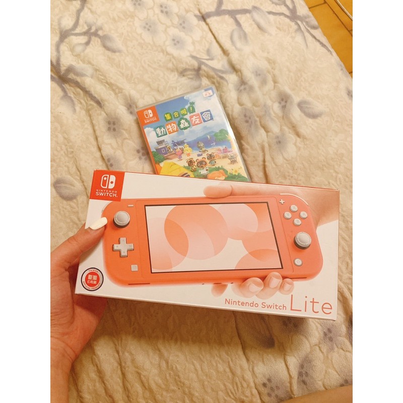 Switch lite 珊瑚紅+動森遊戲片| 蝦皮購物