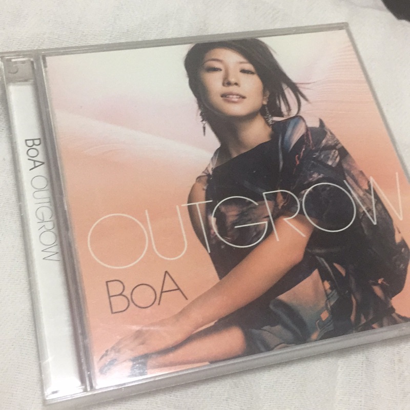 寶兒 BOA 《OUTGROW》專輯