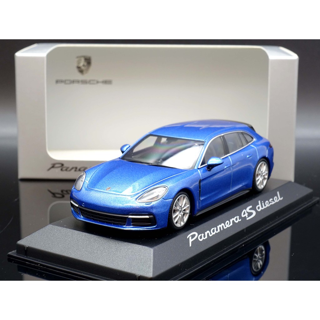 M.A.S.H】 原廠Minichamps 1/43 Porsche Panamera 4S Diesel