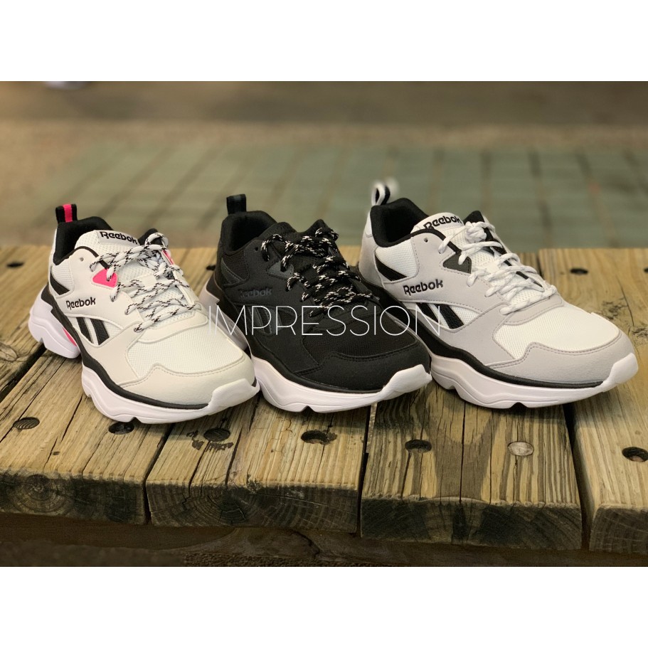 Wanna one reebok bridge cheap 3.0