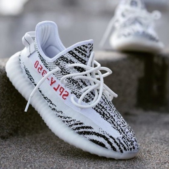 Focus Store】 Adidas Yeezy Boost 350 V2 Zebra 班馬CP9654 | 蝦皮購物