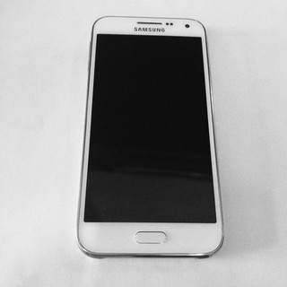 SAMSUNG GALAXY E5 SM-E500YZ