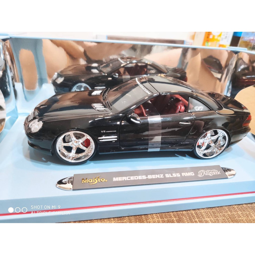 Maisto 1/18 playerz Mercedes Benz SL55 AMG 賓士重度改裝聖誕節交換