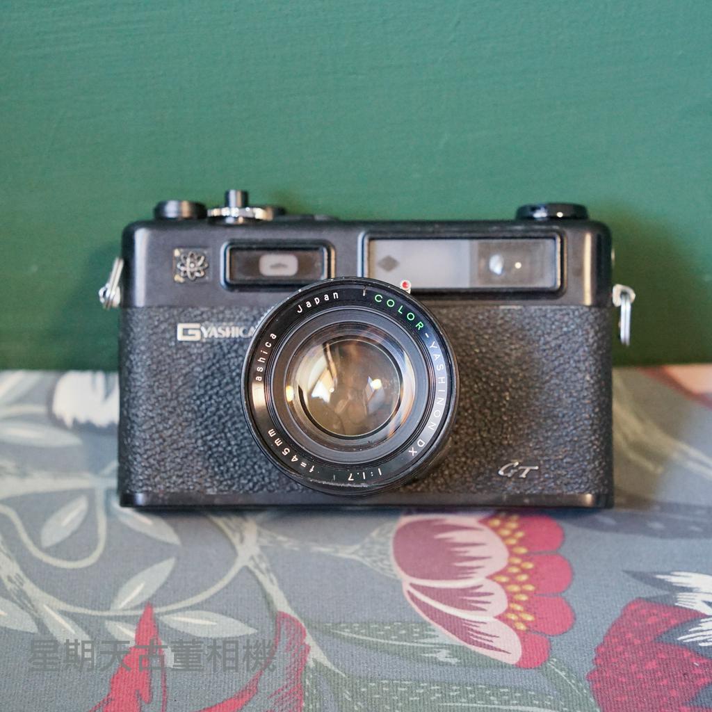 【星期天古董相機】YASHICA ELECTRO 35 GT 45mm F1.7 大光圈 RF連動測距 底片 相機