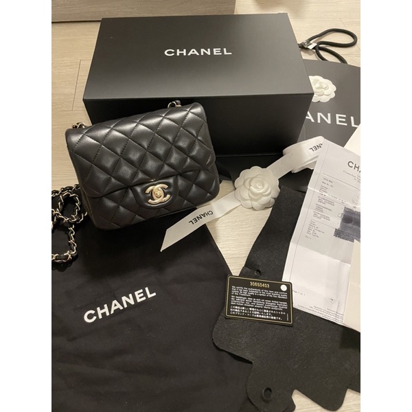 （售出）Chanel mini coco17方胖子（黑金） | 蝦皮購物