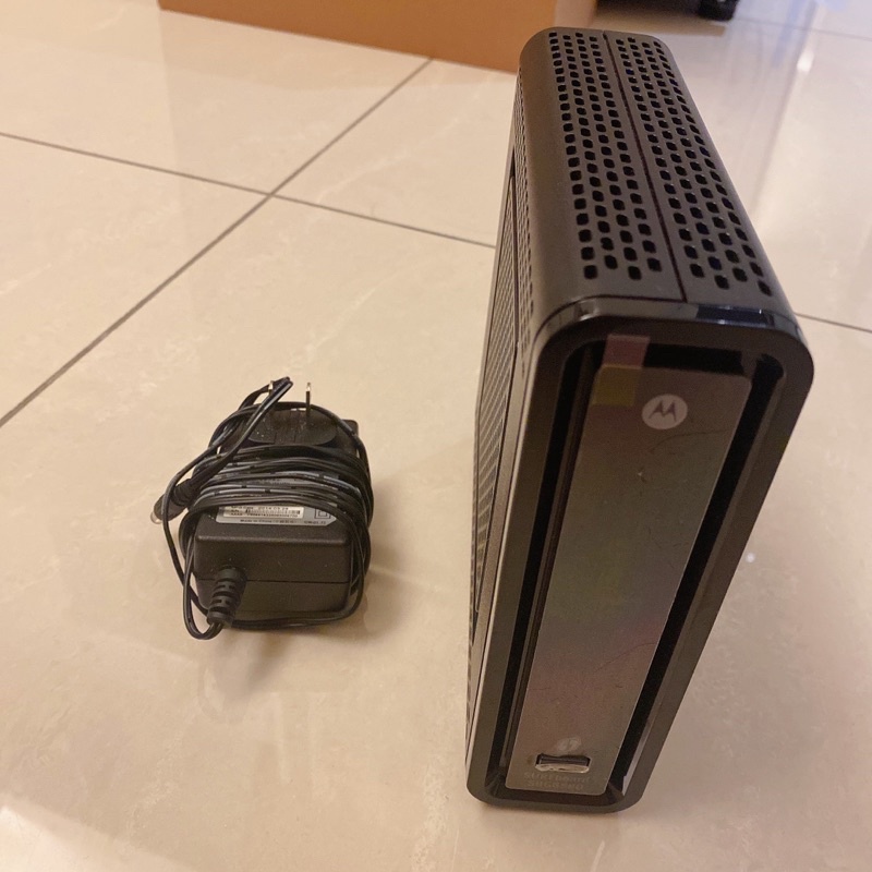 近全新 Motorola SBG6580-G228 無線寬頻電纜數據機 有線電視 寬頻網路 | 蝦皮購物