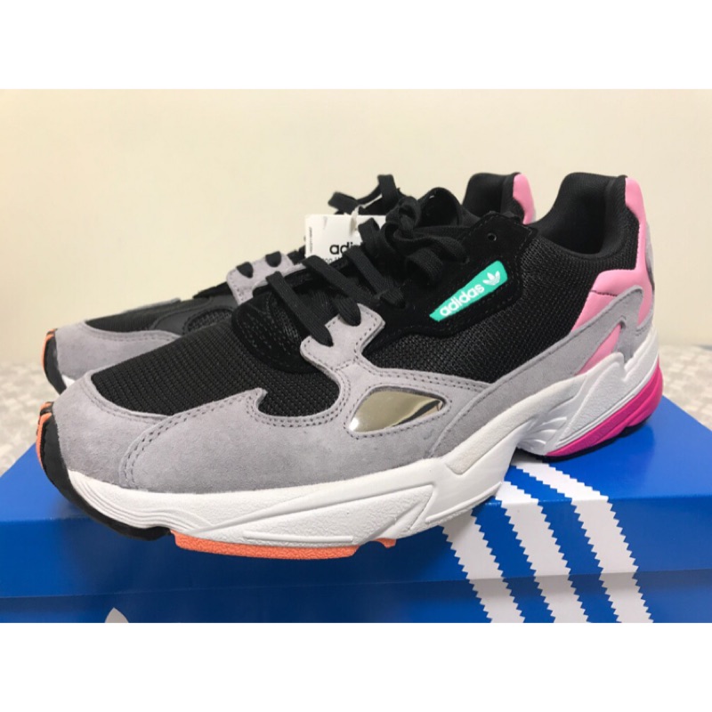 Adidas original falcon w sale