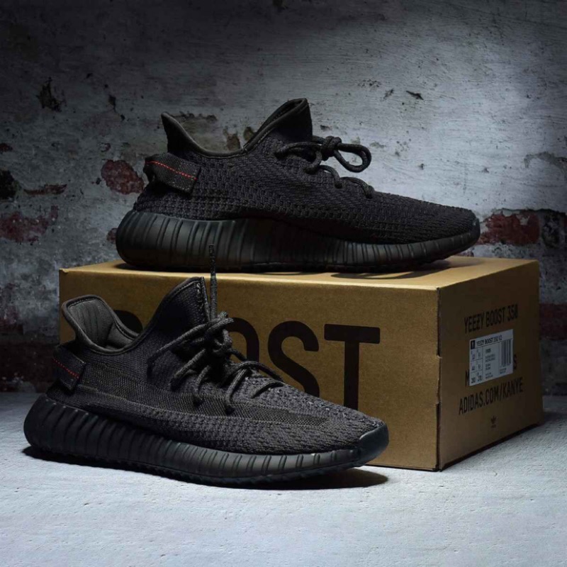 【Focus Store】 Adidas Yeezy Boost 350 V2 黑天使 黑魂 FU9006