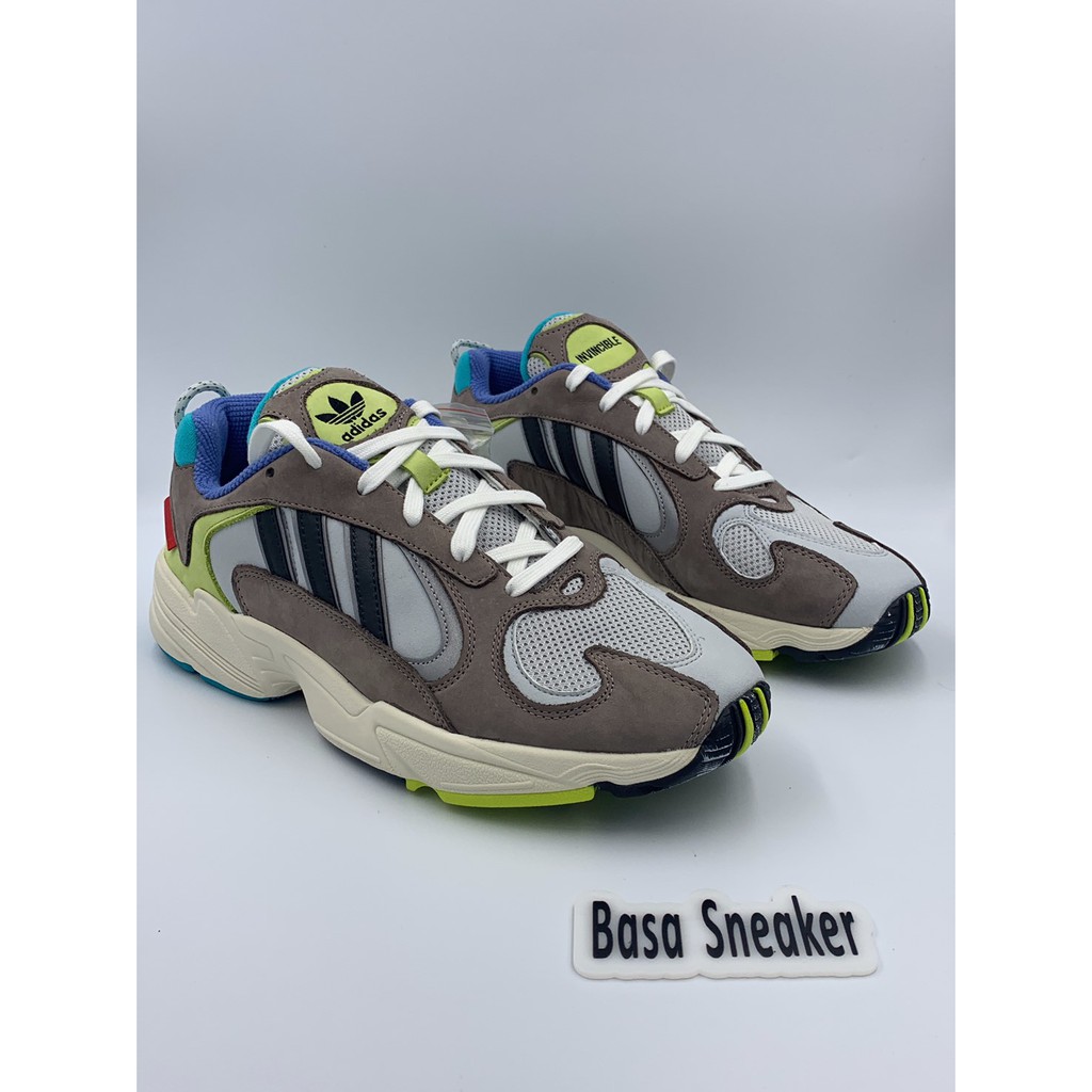 INVINCIBLE x adidas Yung Stud G28051
