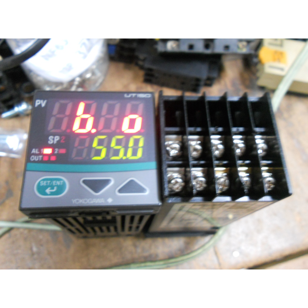 YOKOGAWA UT150 IN:100-240VAC UT150-AN 電壓AC100-240VAC (D1-2) | 蝦皮購物