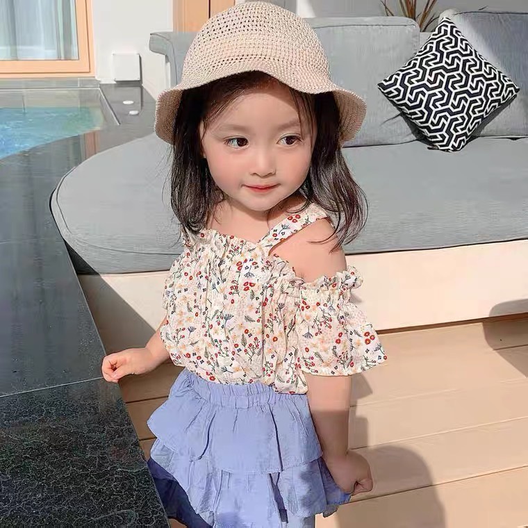 現貨 短袖兒童碎花上衣 短袖滿版女童上衣 可愛卡通短袖上衣 短袖女童T恤 造型短袖上衣 立體上衣 背帶上衣 | 蝦皮購物