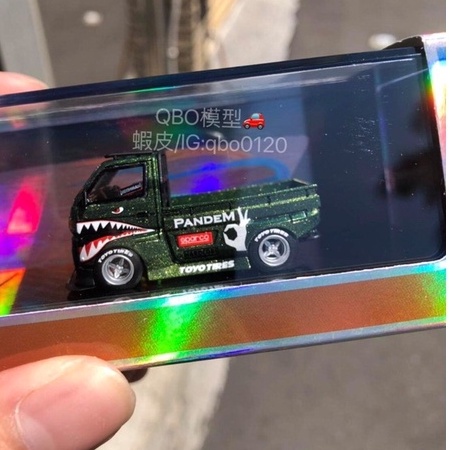 現貨】1/64 YM Suzuki carry hoonigan D12 寬體皮卡貨卡貨車鯊魚