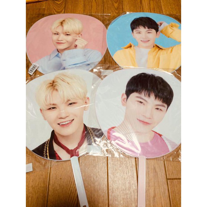 SEVENTEEN - SEVENTEEN ウジ うちわセット SEVENTEEN 公式うちわ ウジ 5つセット WOOZI セブチ 団扇 - メルカリ