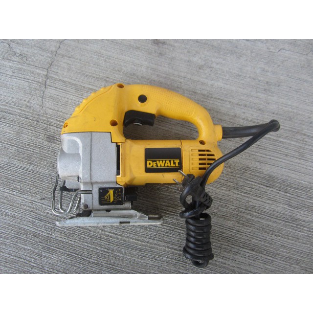 中古 線鋸機- 得偉(DEWALT) - DW317 -附鋸片3支- 日本外匯機(Q212)(中古電動專家) | 蝦皮購物