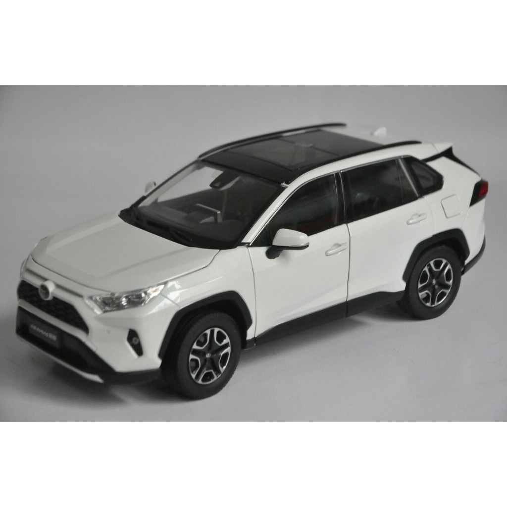 名車館】Toyota RAV4 2019 白色1/18 (合金車) | 蝦皮購物