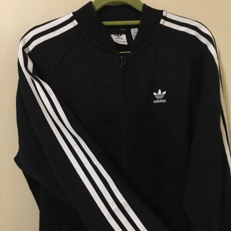 Adidas mark outlet