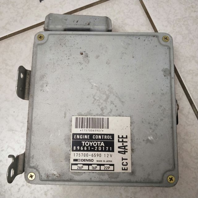 TOYOTA a秀 電腦 1.6 exior | 蝦皮購物