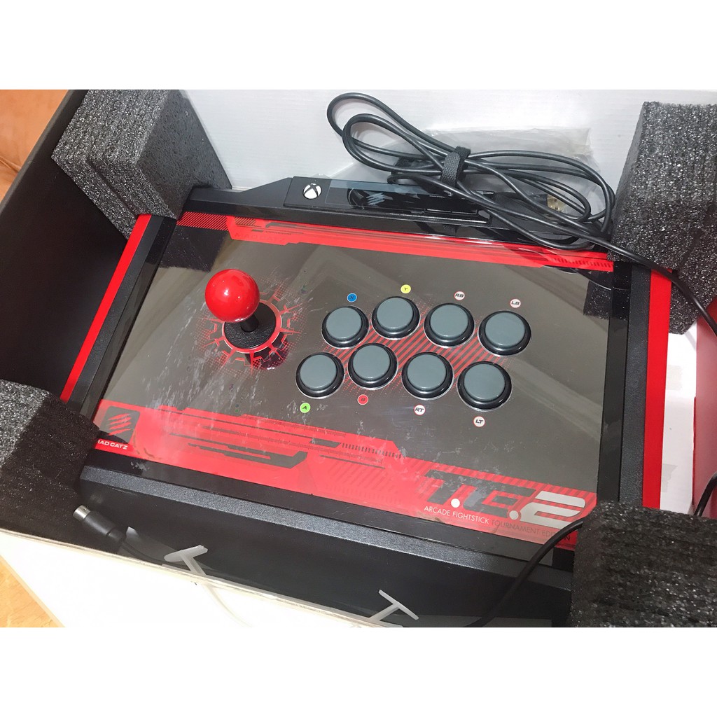 二手 瘋貓 MAD CATZ TE2(Xbox One專用)