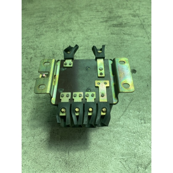 繼電器24V New Nikko 防重啟繼電器600-815-1252 發動機小松引擎| 蝦皮購物