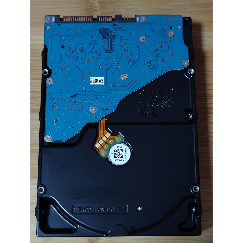 二手良品，3.5吋硬碟/ HDD，TOSHIBA 東芝6TB 7200rpm (MD04ACA600