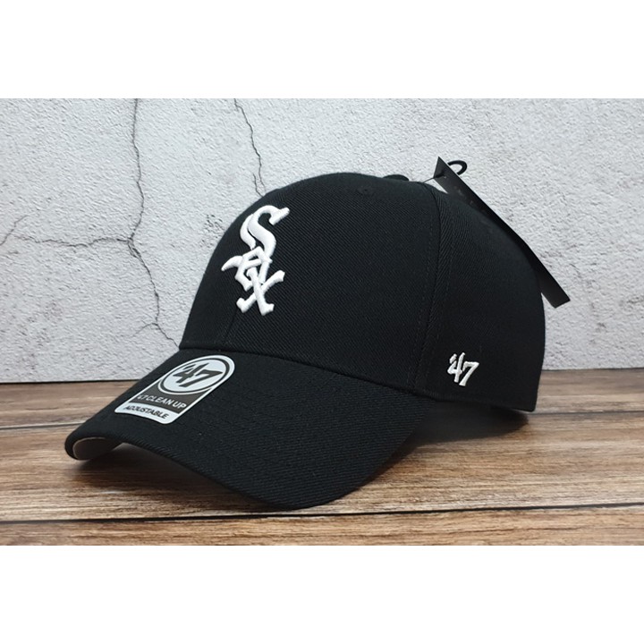 蝦拼殿47 brand MLB芝加哥白襪隊基本款黑底白字硬款棒球帽黑色男生女生