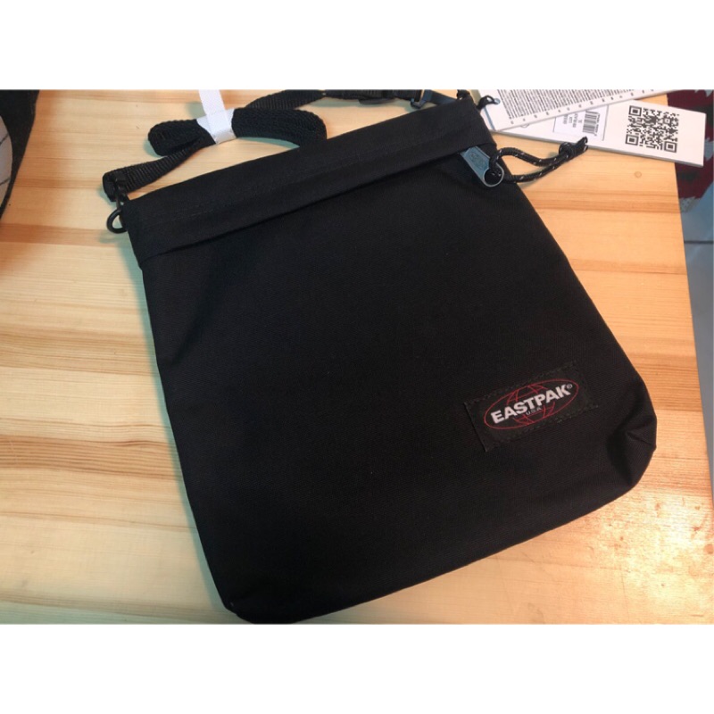 Eastpak crossbody new arrivals